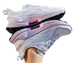{{productViewItem.photos[photoViewList.activeNavIndex].Alt || productViewItem.photos[photoViewList.activeNavIndex].Description || 'Anta Кроссовки A-Tron 3.0 W'}}
